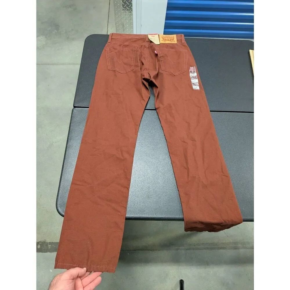 NWT Levi's 505™ Regular Fit Straight Leg 5-pocket Burnt Orange Pants Men's 28 x - Picture 3 of 5